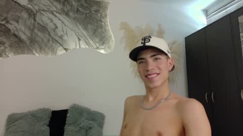   online show from September 8, 5:20 pm