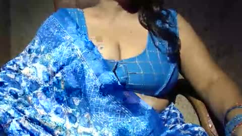 Maya online show from April 1, 3:53 pm