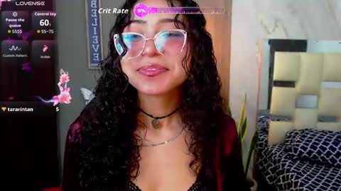 moon_and_fire_ online show from August 6, 8:35 am