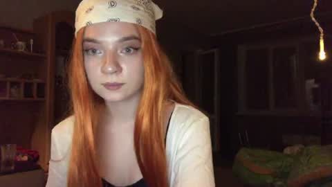 moon_hypnose online show from July 14, 11:27 pm