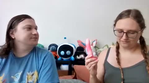 moonbeamsmischief online show from August 10, 3:02 pm
