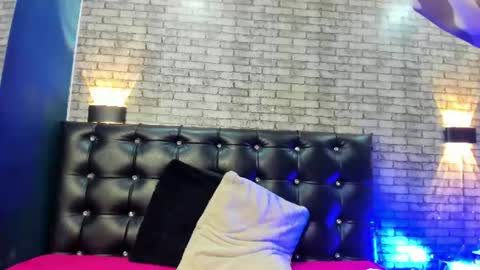 MoonKissedBoy online show from August 1, 2:12 pm