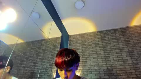MoonKissedBoy online show from August 1, 4:24 pm