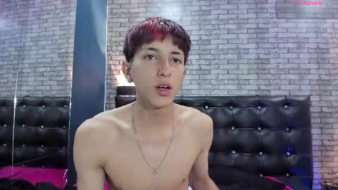 MoonKissedBoy online show from August 6, 6:40 pm