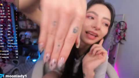 MOON  online show from July 30, 1:24 am