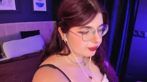 Miss Siena online show from August 14, 8:45 pm