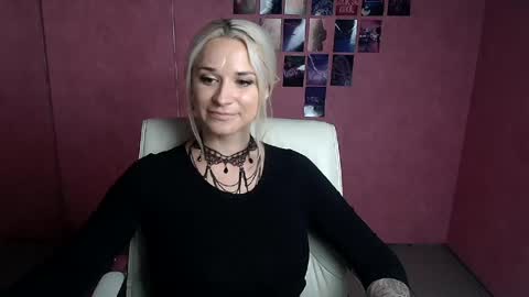 Susanna online show from July 20, 1:47 pm