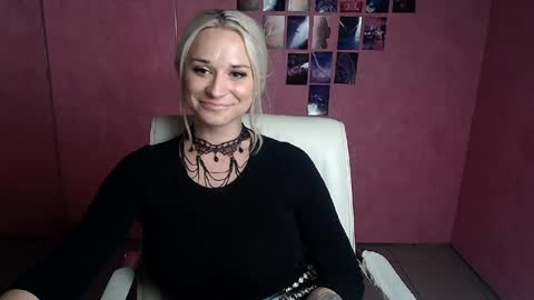 Susanna online show from July 20, 3:59 pm