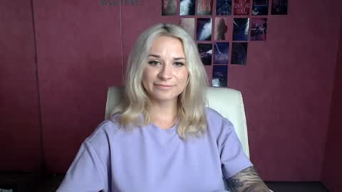 Susanna online show from July 23, 1:24 pm