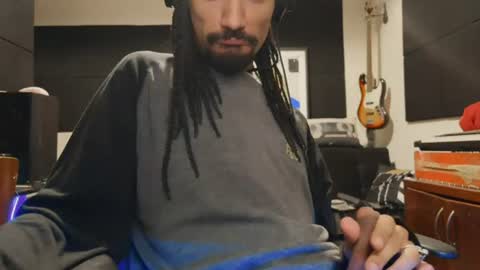 Diego online show from August 11, 5:04 pm