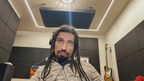 Diego online show from August 12, 2:36 am