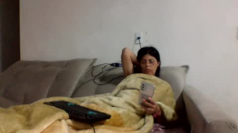 mary online show from August 4, 2:08 am