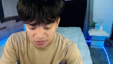 hardmorenoxx online show from August 7, 12:43 am