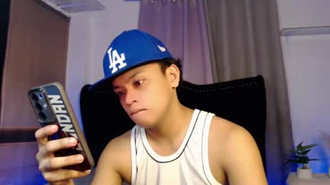 hardmorenoxx online show from August 13, 1:36 pm