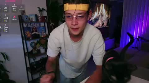   online show from July 29, 1:12 am