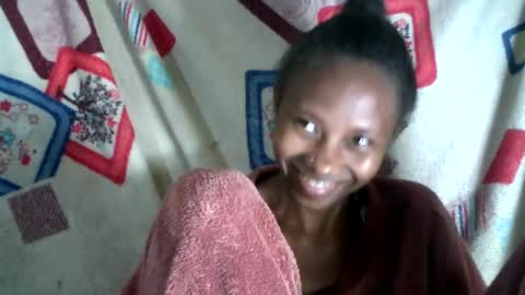 morgane_69 online show from August 10, 10:33 pm