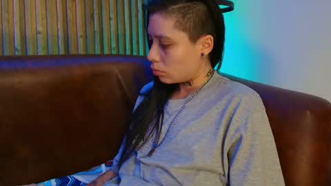 morganevans_t online show from August 4, 2:25 pm