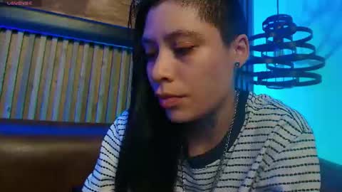 morganevans_t online show from August 13, 3:04 pm