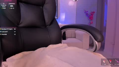 Morgan Hicks online show from August 9, 2:18 pm