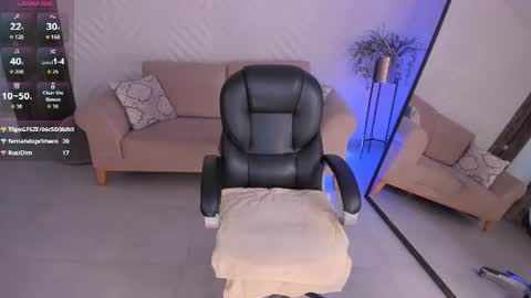 Morgan Hicks online show from August 13, 12:19 pm