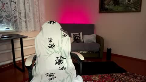 Montreal online show from August 14, 10:52 am