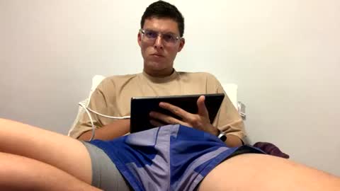 mougly_426 online show from July 23, 4:09 pm