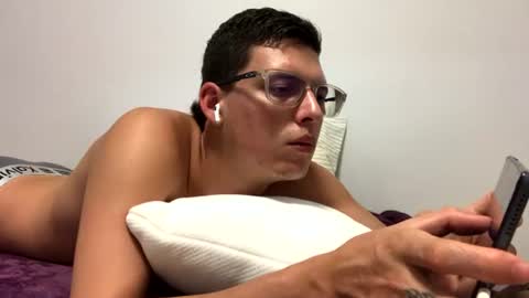 mougly_426 online show from July 23, 5:15 pm