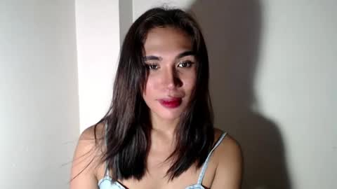 mouiline_rouge69 online show from August 2, 7:43 pm