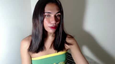 mouiline_rouge69 online show from August 3, 3:30 pm