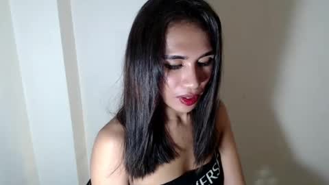 mouiline_rouge69 online show from August 12, 10:12 pm