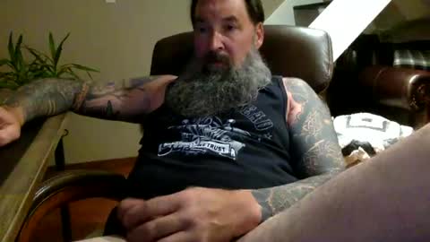 mountainman69696 online show from June 15, 12:19 am