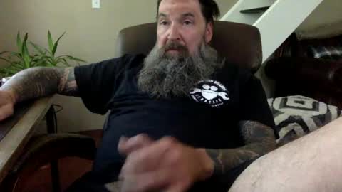 mountainman69696 online show from June 20, 2:28 pm