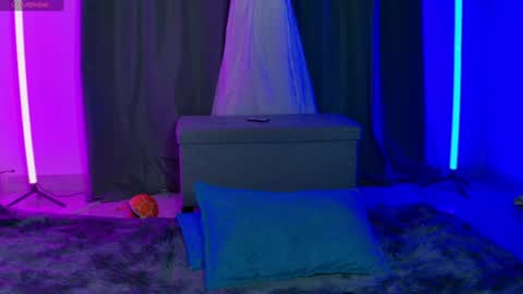 mowgli_ff online show from August 15, 3:10 am