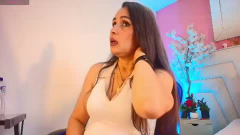 moxa hot online show from August 12, 4:31 pm