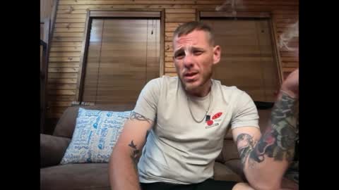 mr_anonymous025 online show from April 18, 4:16 am