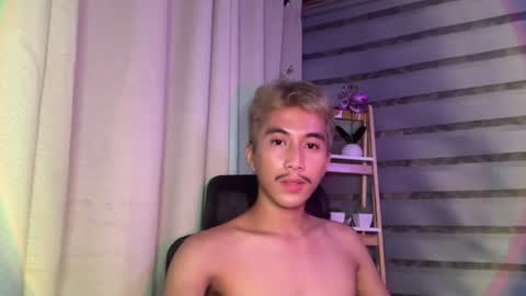 mr_blkexxx online show from July 31, 12:22 pm
