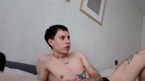 mr_desire_ online show from August 5, 7:50 am
