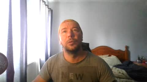 mr_i_ online show from September 8, 11:28 am