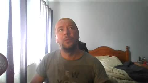 mr_i_ online show from September 8, 12:34 pm