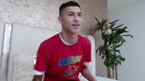 Mr Porn  online show from August 11, 6:21 pm