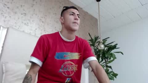 Mr Porn  online show from August 11, 9:39 pm
