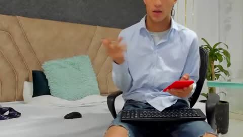 Mr Porn  online show from August 13, 11:52 pm