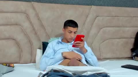 Mr Porn  online show from August 14, 7:23 am
