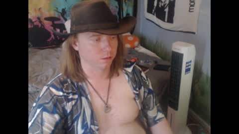 mr_strawberry online show from April 6, 10:58 pm