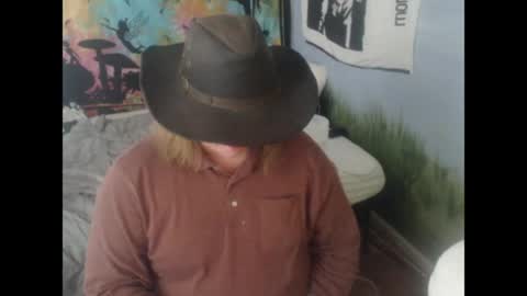mr_strawberry online show from April 16, 6:26 pm