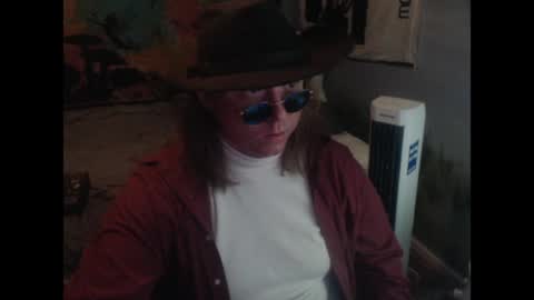 mr_strawberry online show from April 27, 3:25 am