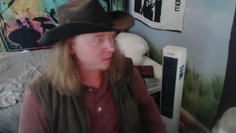 mr_strawberry online show from May 27, 10:12 pm