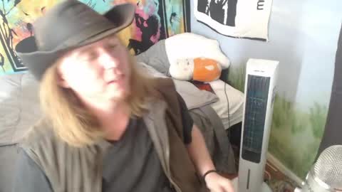 mr_strawberry online show from June 2, 3:37 pm