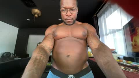 MrBigDThomas online show from August 8, 3:23 pm