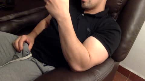 Mr Bree online show from August 15, 3:32 am